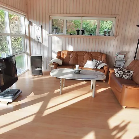 Holiday Askevej F- 250 Holiday home